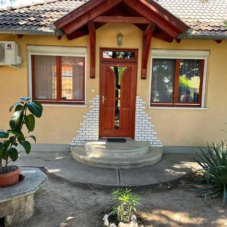 Csillam Vendeghaz *