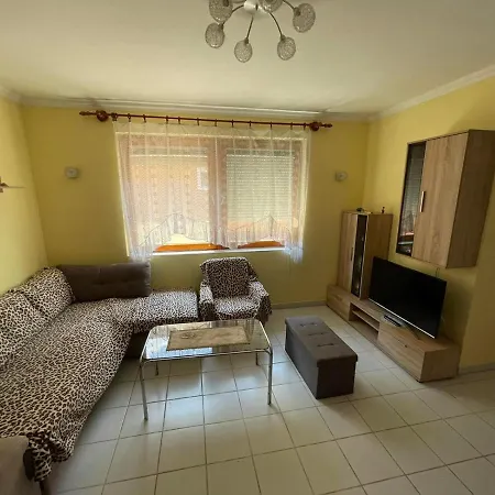 شقة Csillam Vendeghaz Hajdúszoboszló