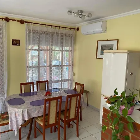 شقة Csillam Vendeghaz