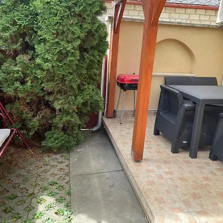 Csillam Vendeghaz Apartmán